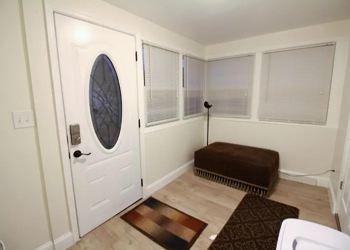 Otis 3304 Attic Ne 1 Bedroom Style & Comfort Minutes To Dc